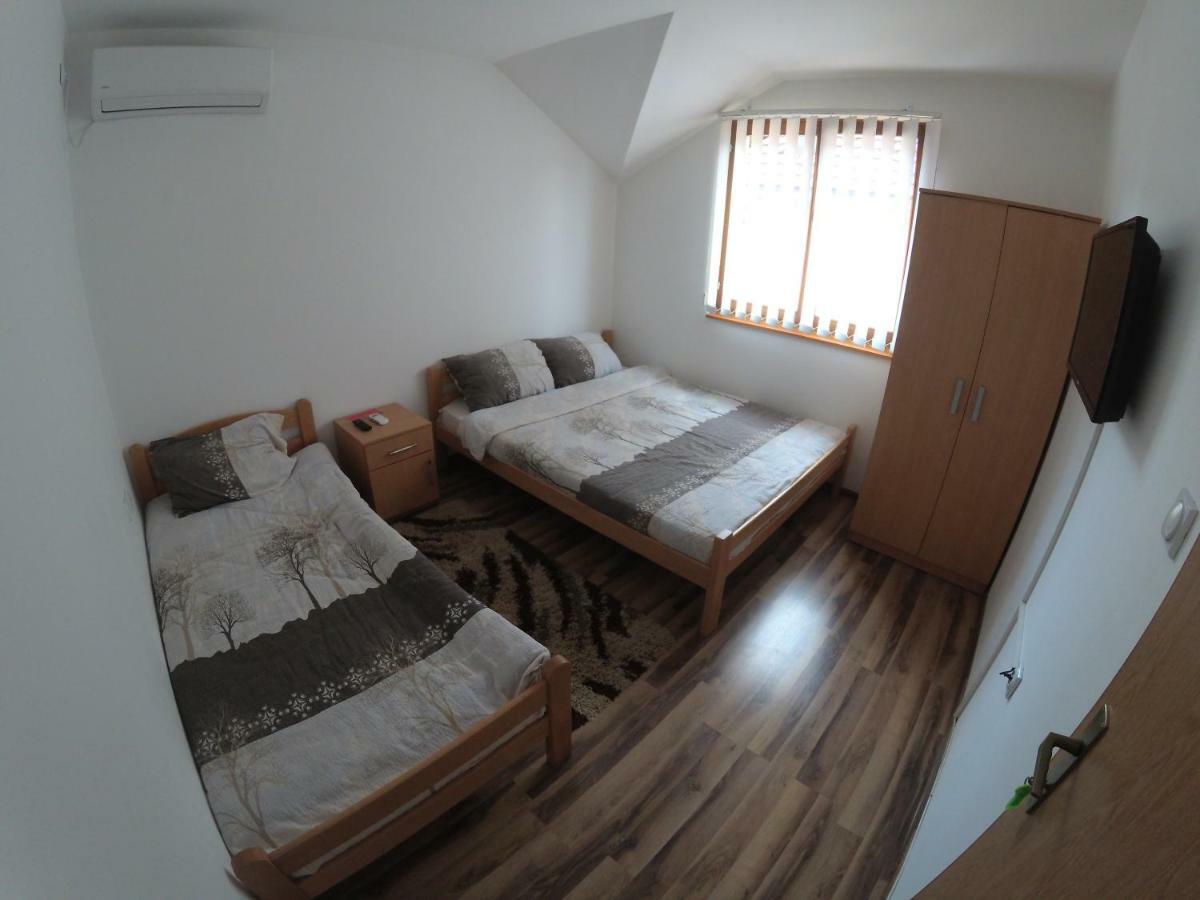 Apartment And Rooms Konak Visegrad Exterior photo