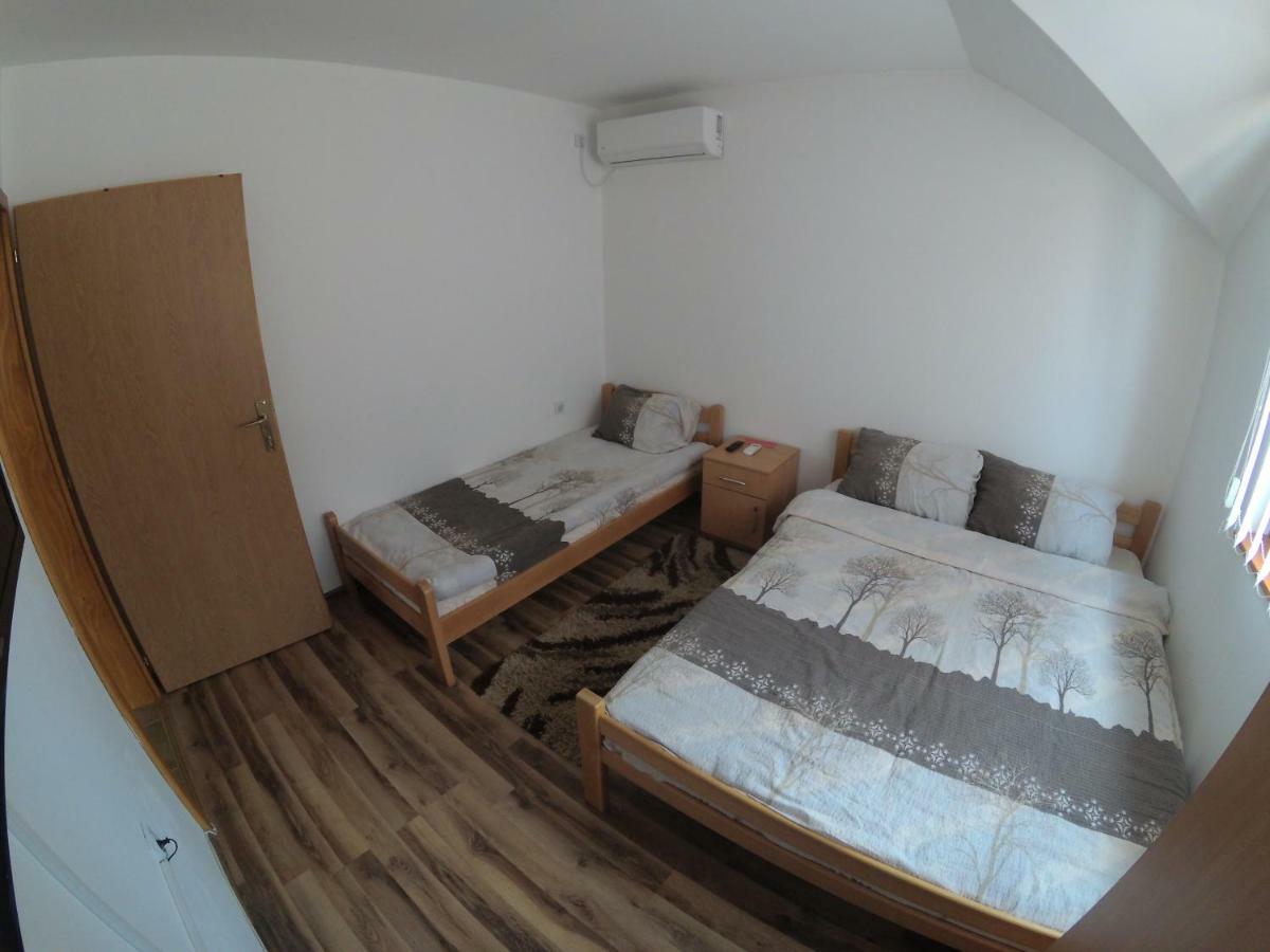 Apartment And Rooms Konak Visegrad Exterior photo