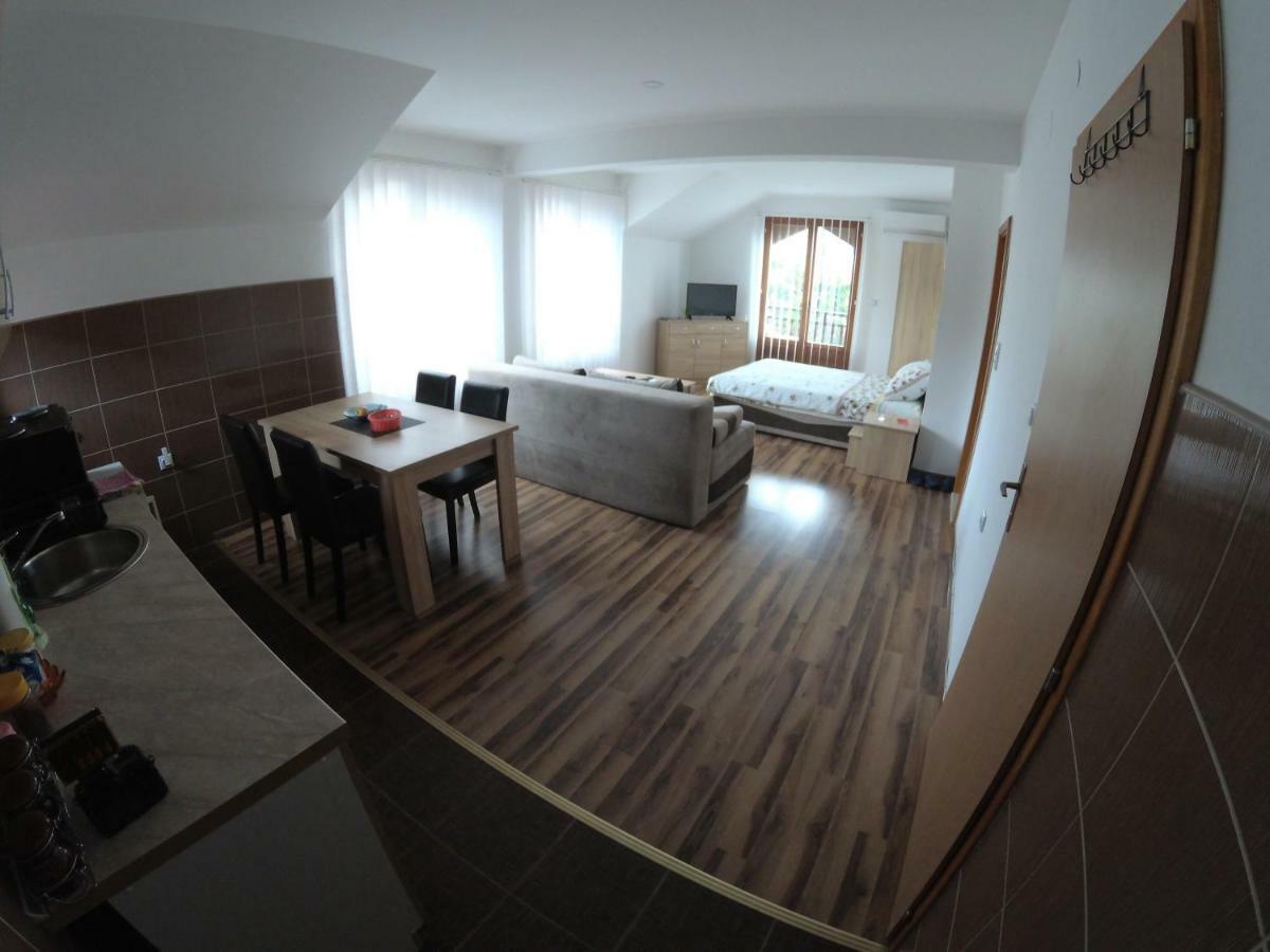Apartment And Rooms Konak Visegrad Exterior photo